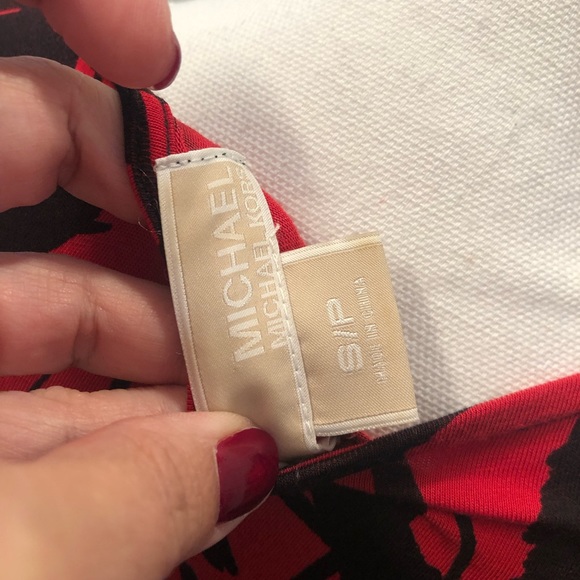 Michael Kors Sleeveless Cocktail Dress - Picture 9 of 9